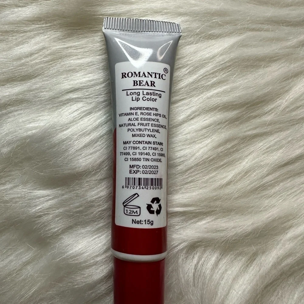 🩷5/$10 Romantic Bear Cherry Red Lip Color